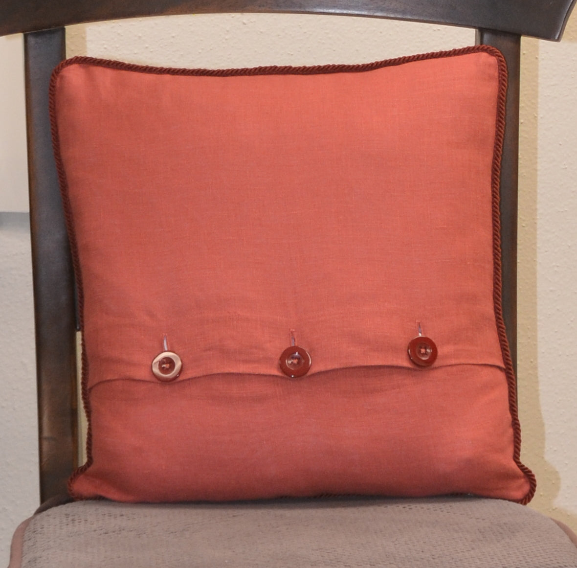 Linen Pillow (Salmon pink)