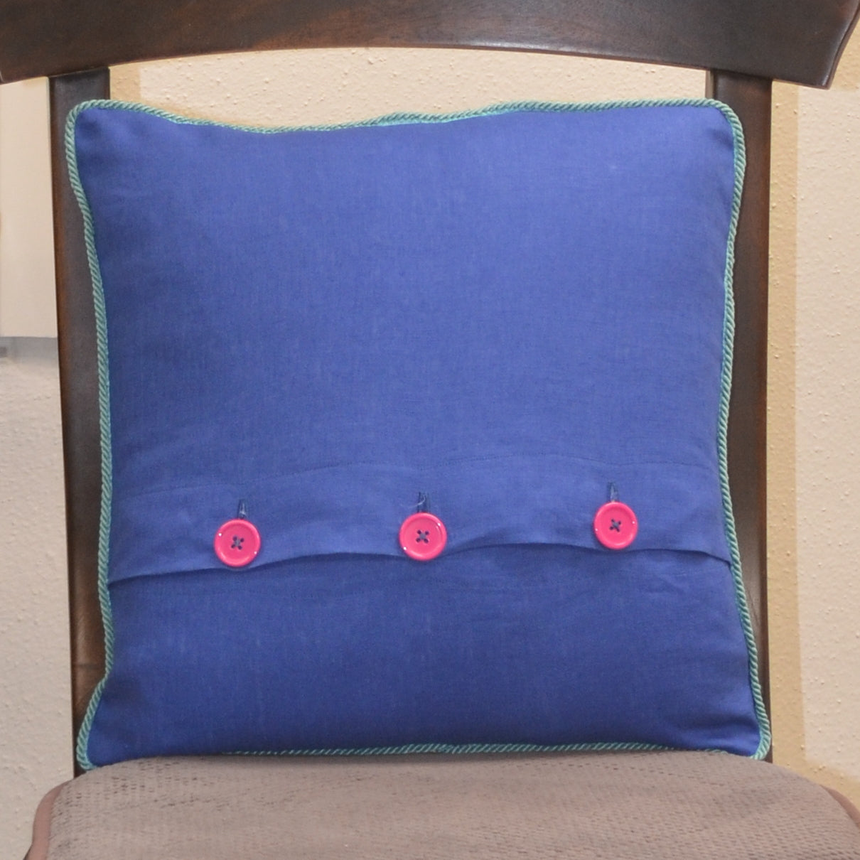 Linen pillow (Blue)