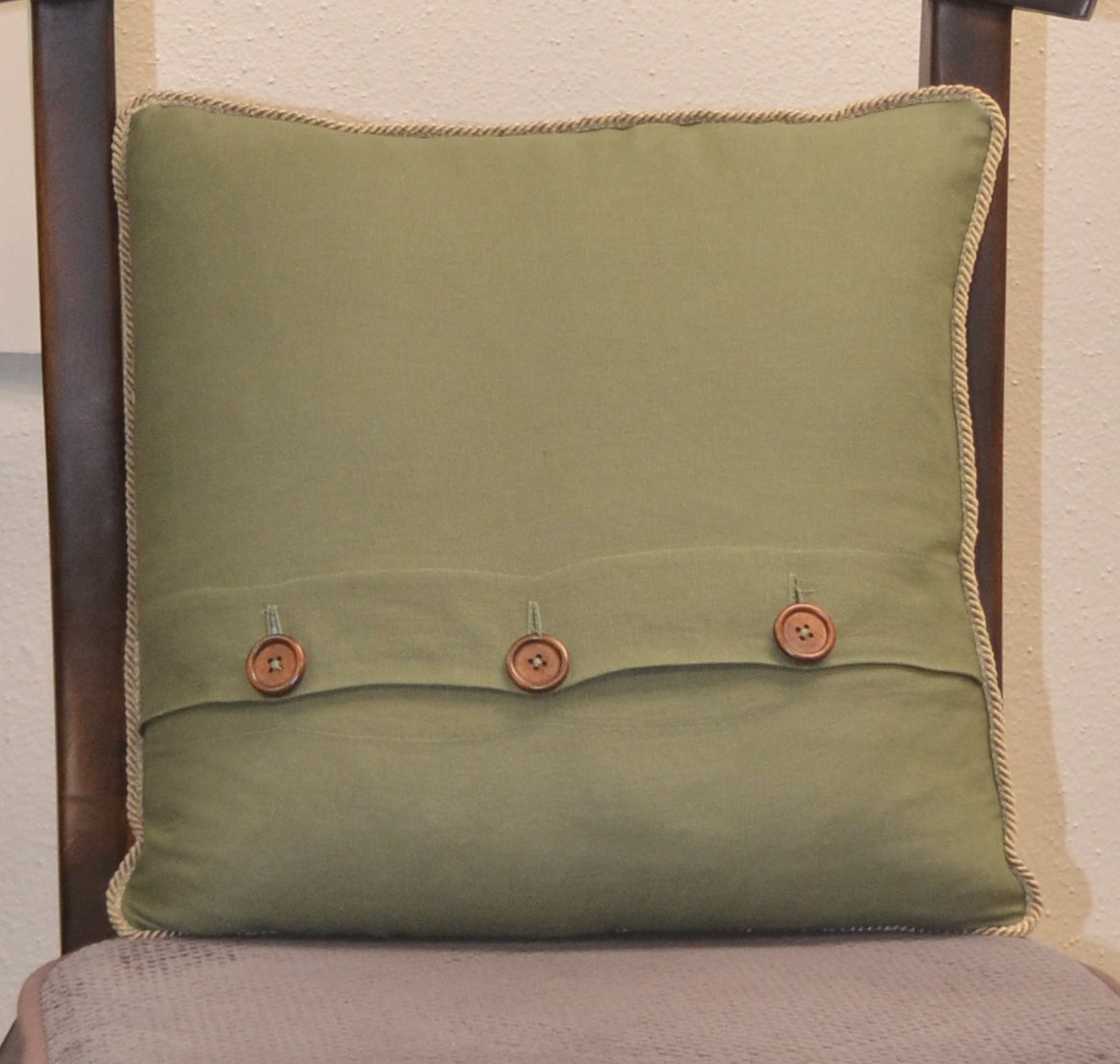 Linen pillow (Avocado Green)