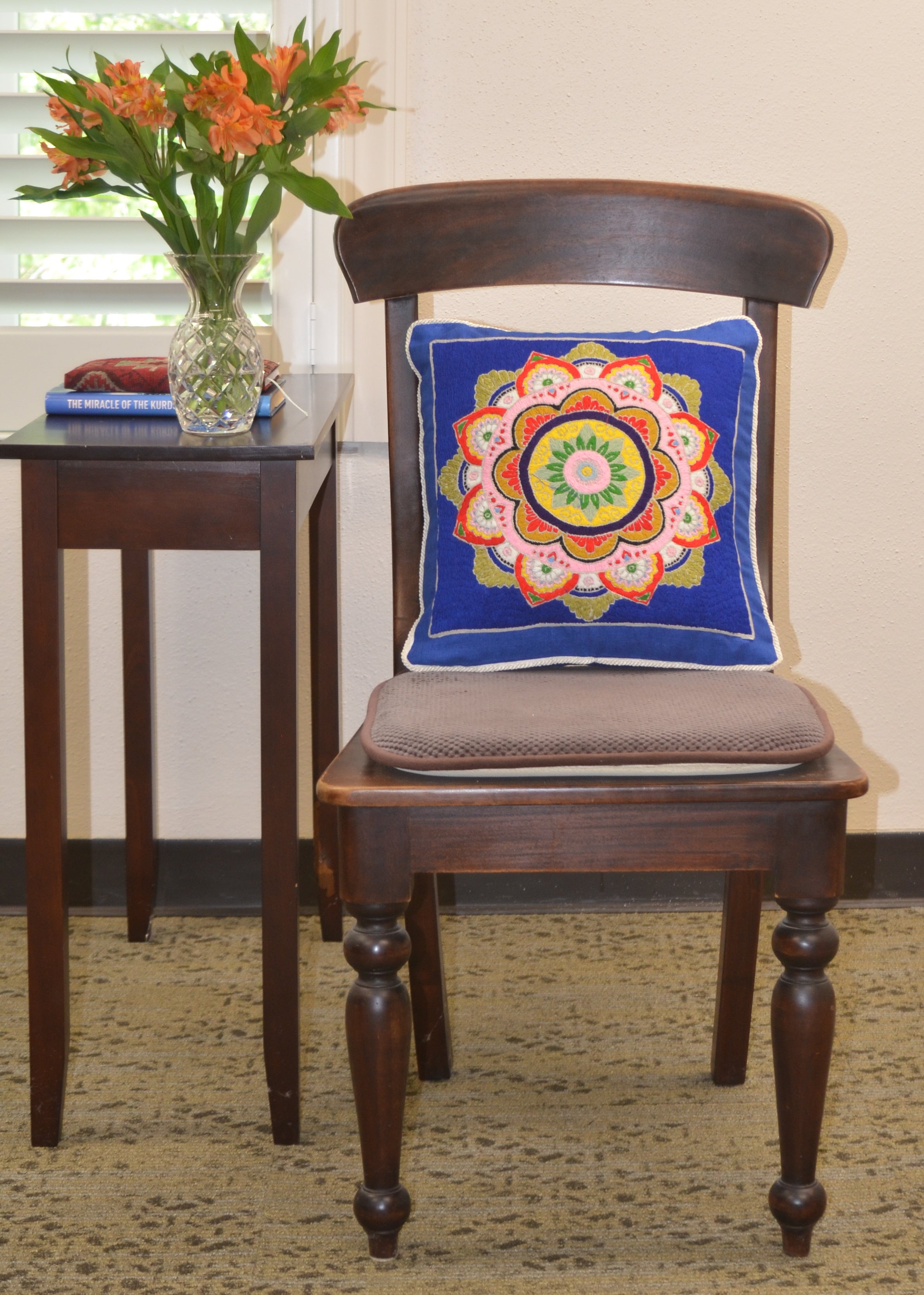 Linen Pillow (Royal blue)