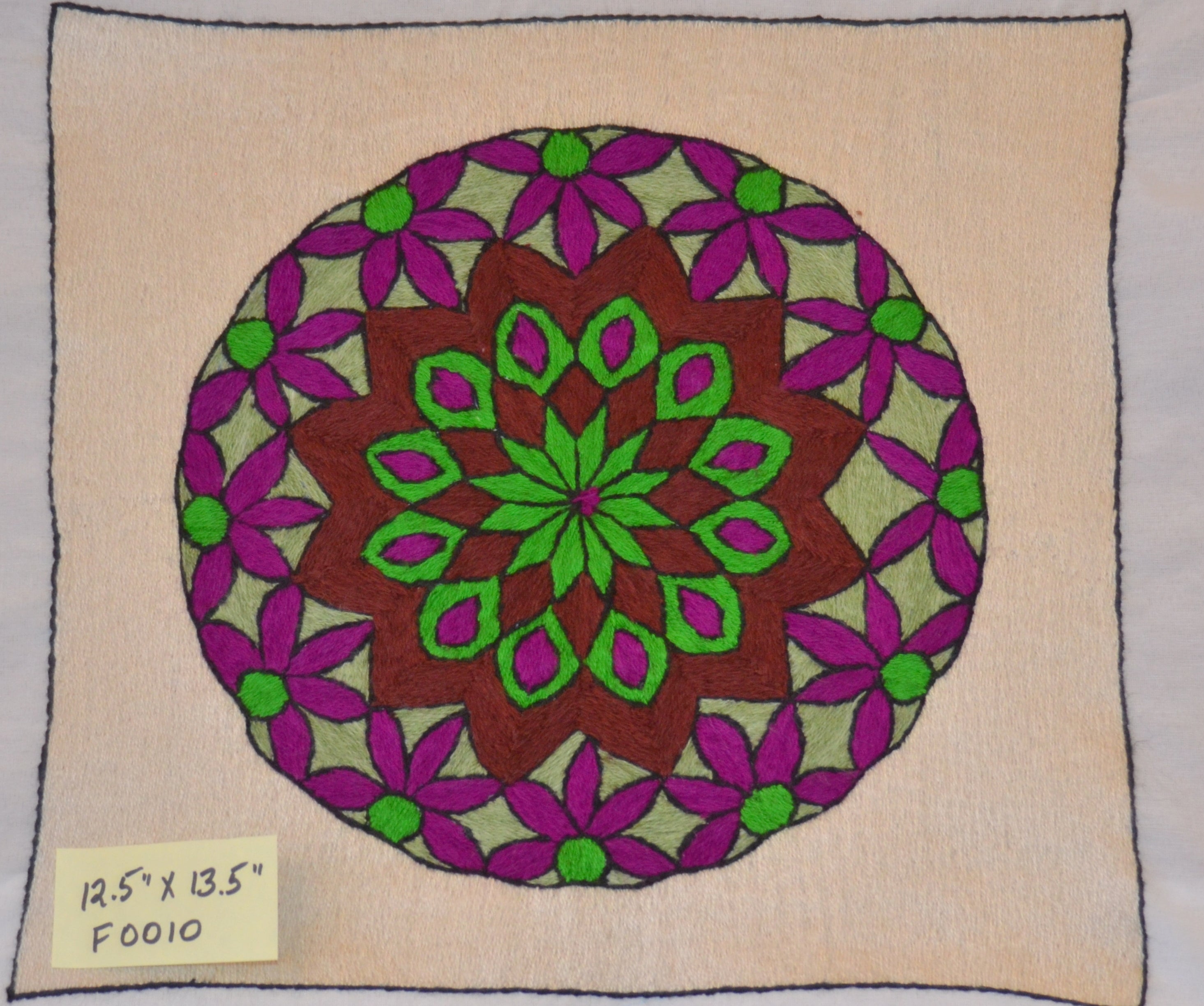 Embroidery "Flats" - Mandela on Cream